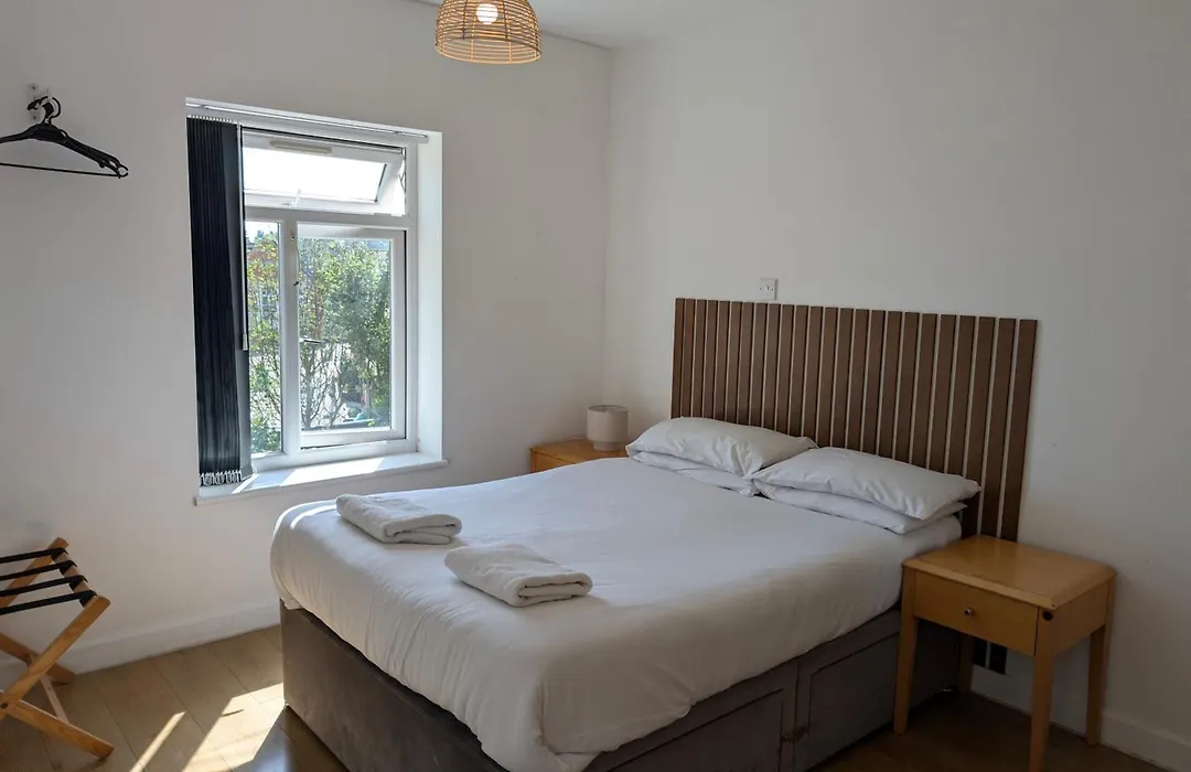 Oscar Lodge-1