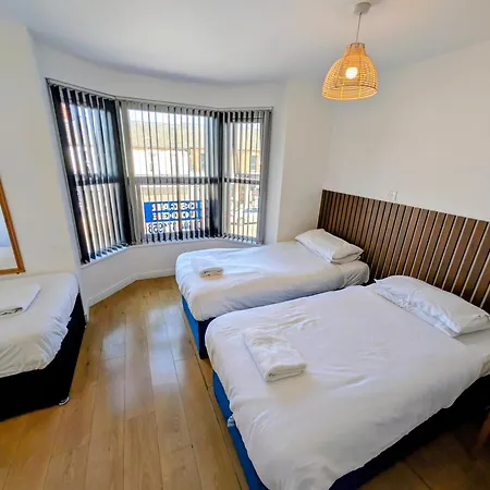 Oscar Lodge-3